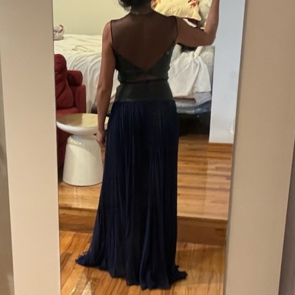 ADEAM NAVY GOWN. NEW. NO SIZE OR SALES TAG - Picture 2 of 15